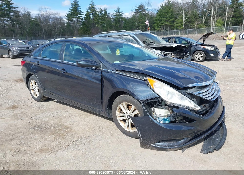 2013 HYUNDAI SONATA GLS VIN: 5NPEB4AC1DH679706