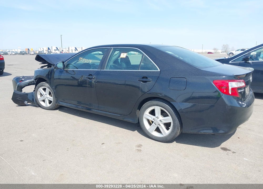 2013 TOYOTA CAMRY SE VIN: 4T1BF1FK5DU292020