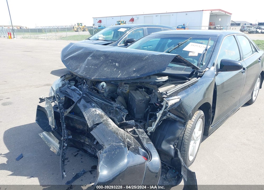 2013 TOYOTA CAMRY SE VIN: 4T1BF1FK5DU292020