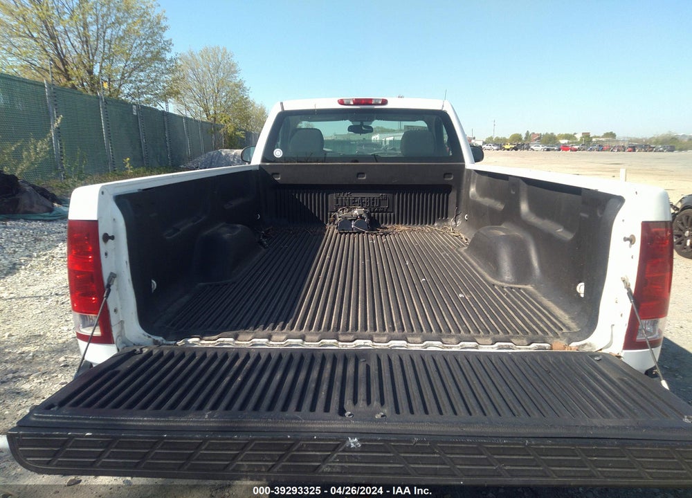 2008 GMC SIERRA 1500 VIN: 1GTEC14C68Z329025