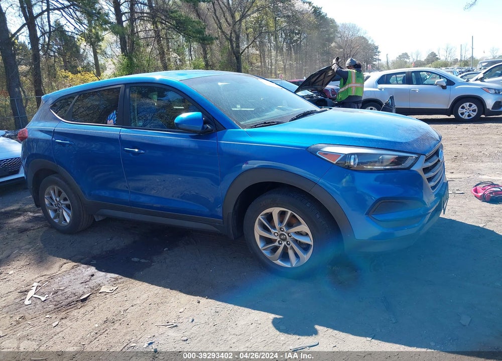 2018 HYUNDAI TUCSON SE VIN: KM8J23A41JU789251