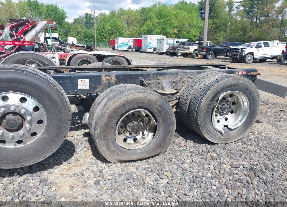 2018 WESTERN STAR 4900 SET BACK AXLE VIN: 5KKMALDV0JPJT8537