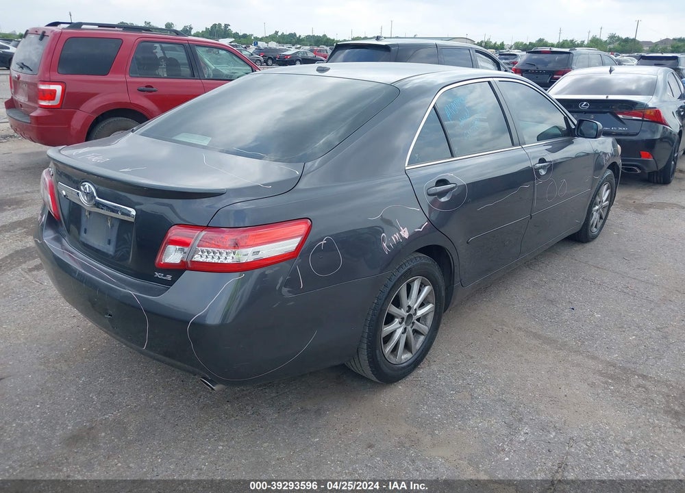 2011 TOYOTA CAMRY XLE V6 VIN: 4T1BK3EK1BU118872
