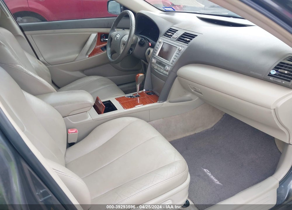 2011 TOYOTA CAMRY XLE V6 VIN: 4T1BK3EK1BU118872
