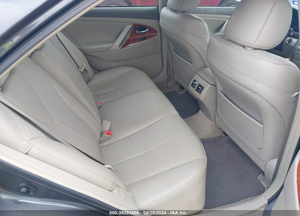 2011 TOYOTA CAMRY XLE V6 VIN: 4T1BK3EK1BU118872