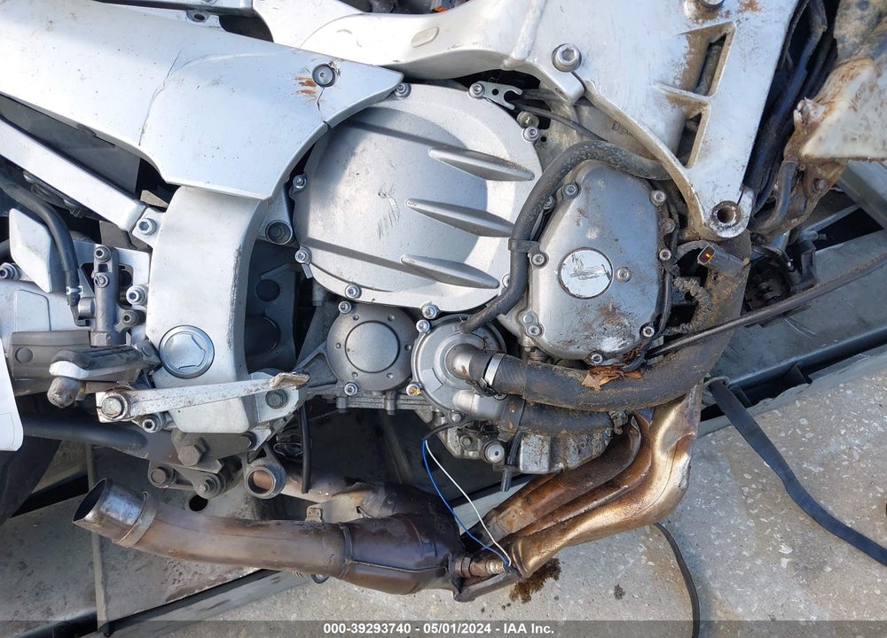 2004 YAMAHA FJR1300 VIN: JYARP07E34A002227