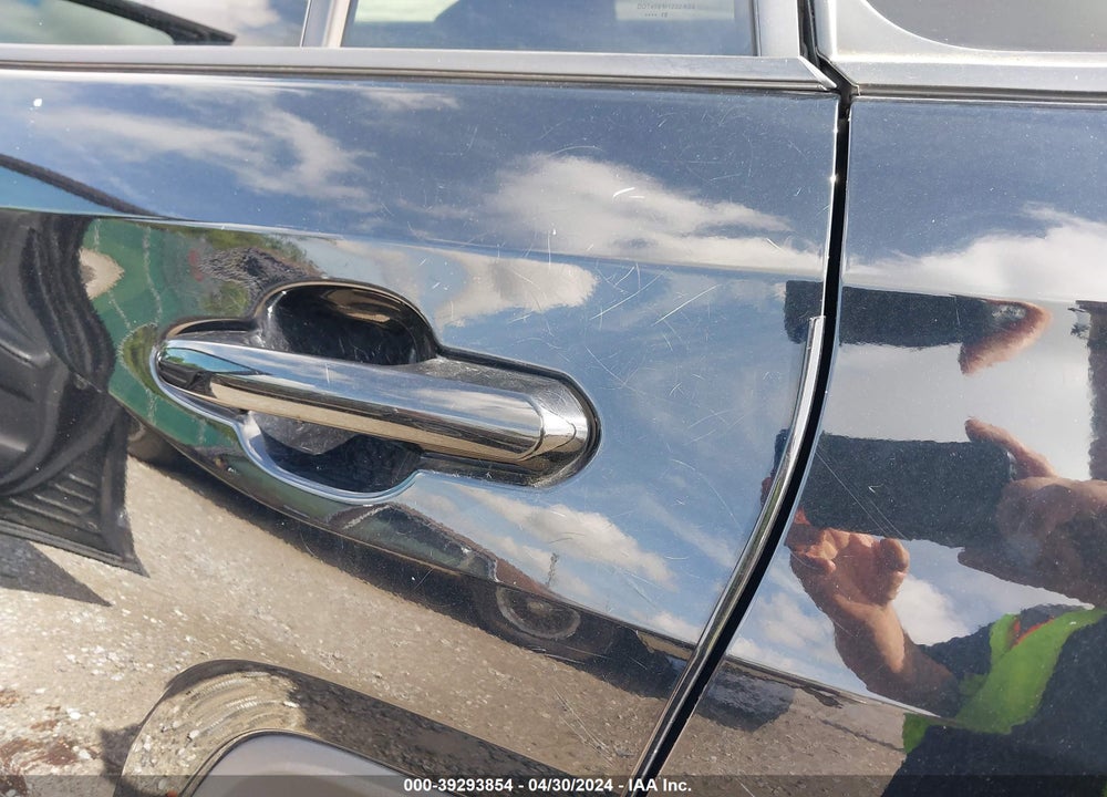 2019 TOYOTA RAV4 LE VIN: 2T3H1RFV3KW054124