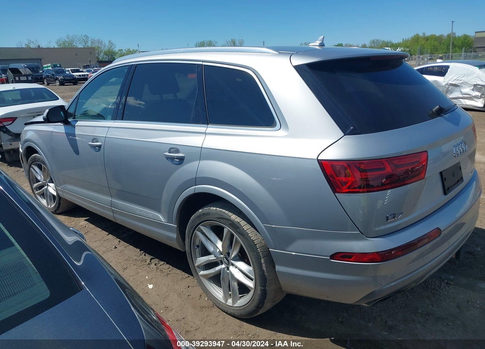 2018 AUDI Q7 3.0T PREMIUM VIN: WA1VAAF77JD046491