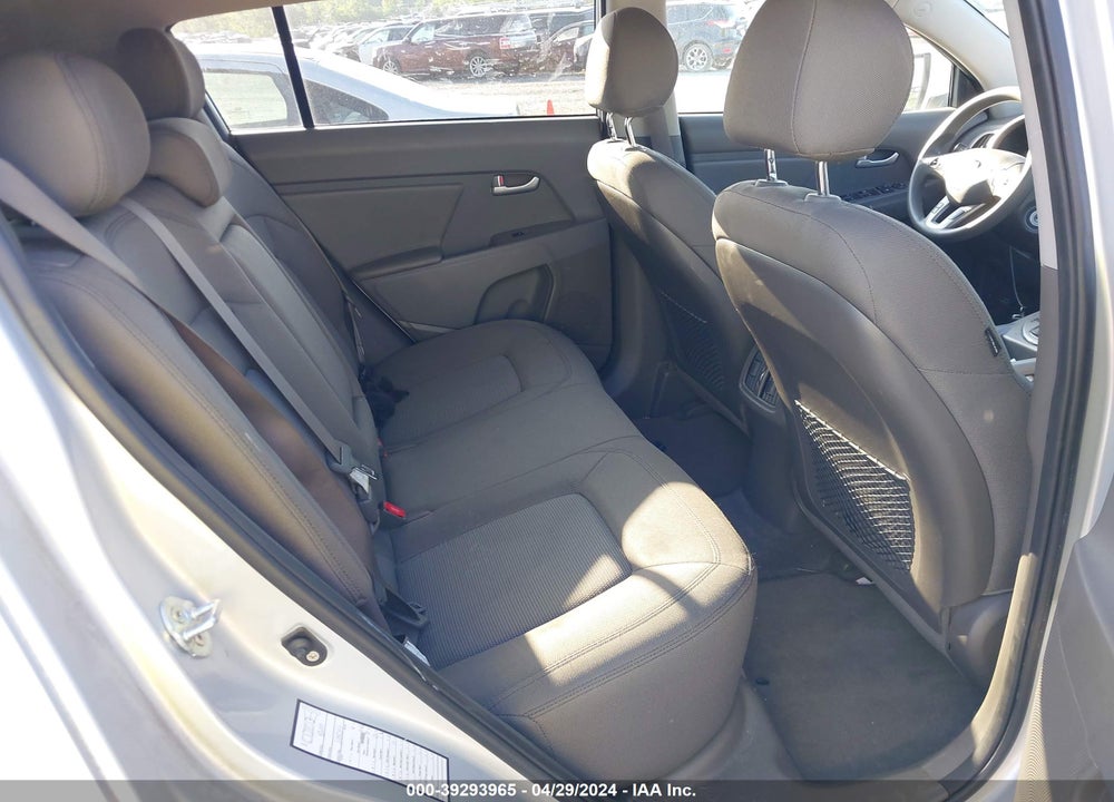 2016 KIA SPORTAGE LX VIN: KNDPB3AC4G7869107