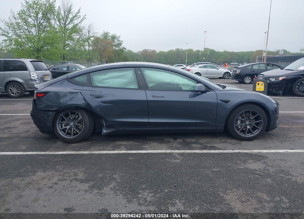 2021 TESLA MODEL 3 STANDARD RANGE PLUS REAR-WHEEL DRIVE VIN: 5YJ3E1EA5MF047005