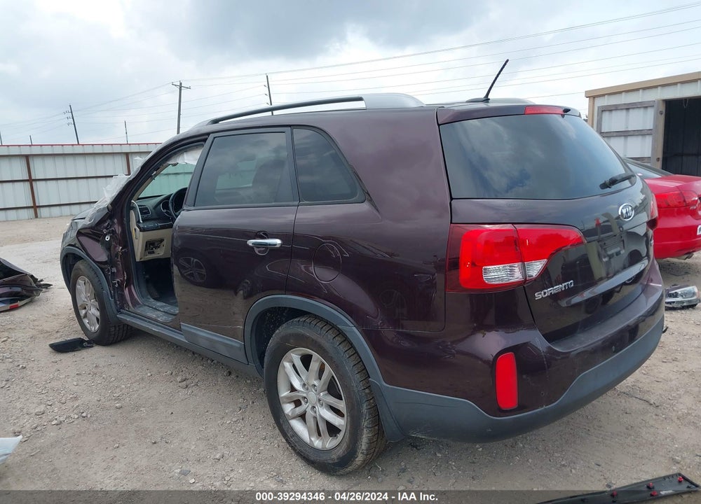 2015 KIA SORENTO LX VIN: 5XYKT3A63FG622762