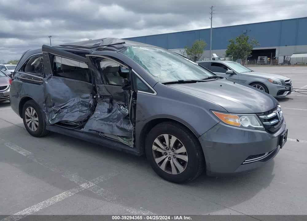 2017 HONDA ODYSSEY SE VIN: 5FNRL5H32HB019205