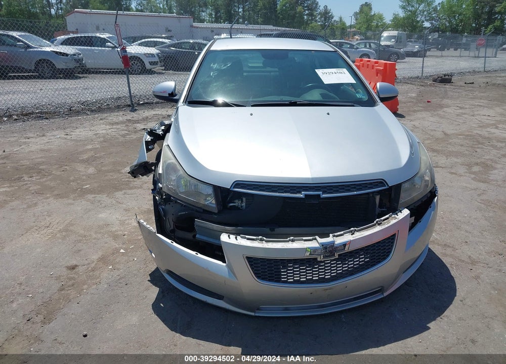 2014 CHEVROLET CRUZE 1LT AUTO VIN: 1G1PC5SB8E7440718