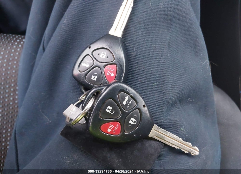 2010 TOYOTA COROLLA S VIN: 1NXBU4EE0AZ324984