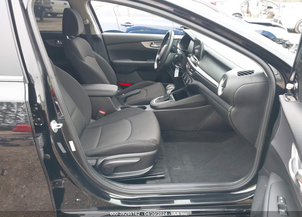 2022 KIA FORTE LXS VIN: 3KPF24AD5NE462517