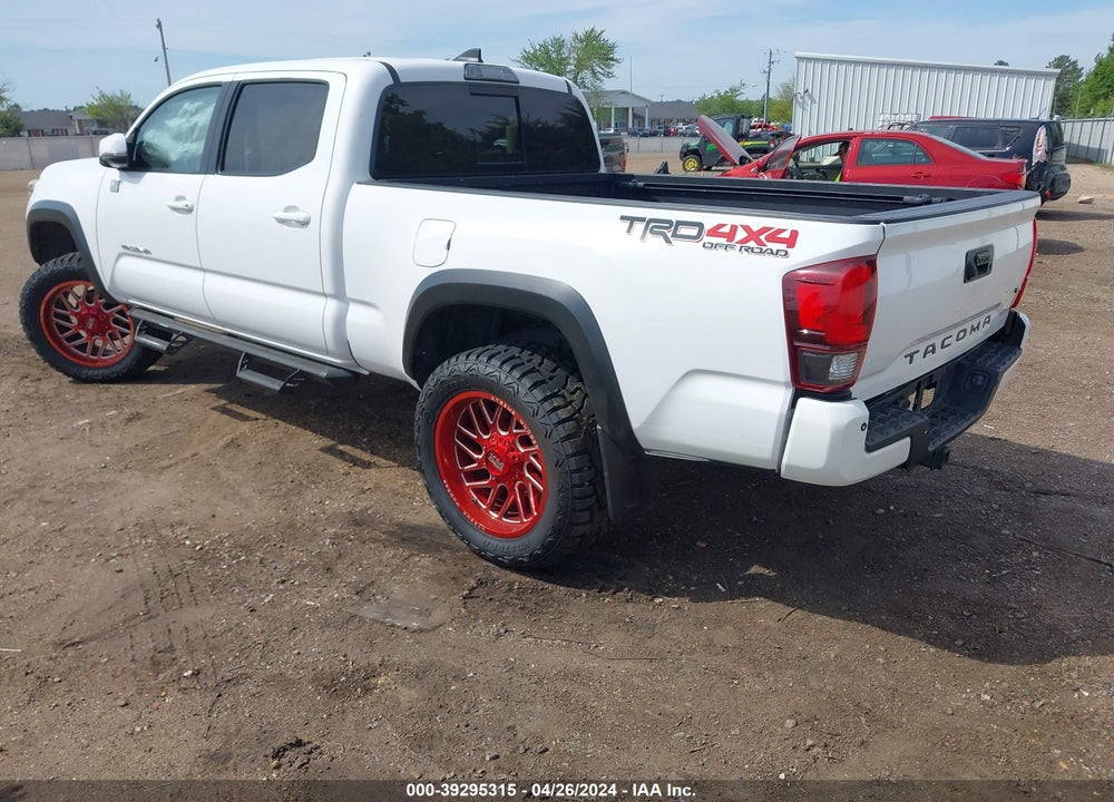 2018 TOYOTA TACOMA TRD OFF ROAD VIN: 3TMDZ5BN7JM048526