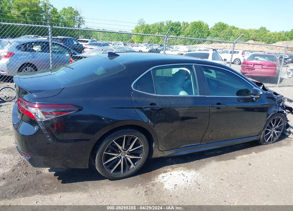 2022 TOYOTA CAMRY SE VIN: 4T1T11AK3NU666703