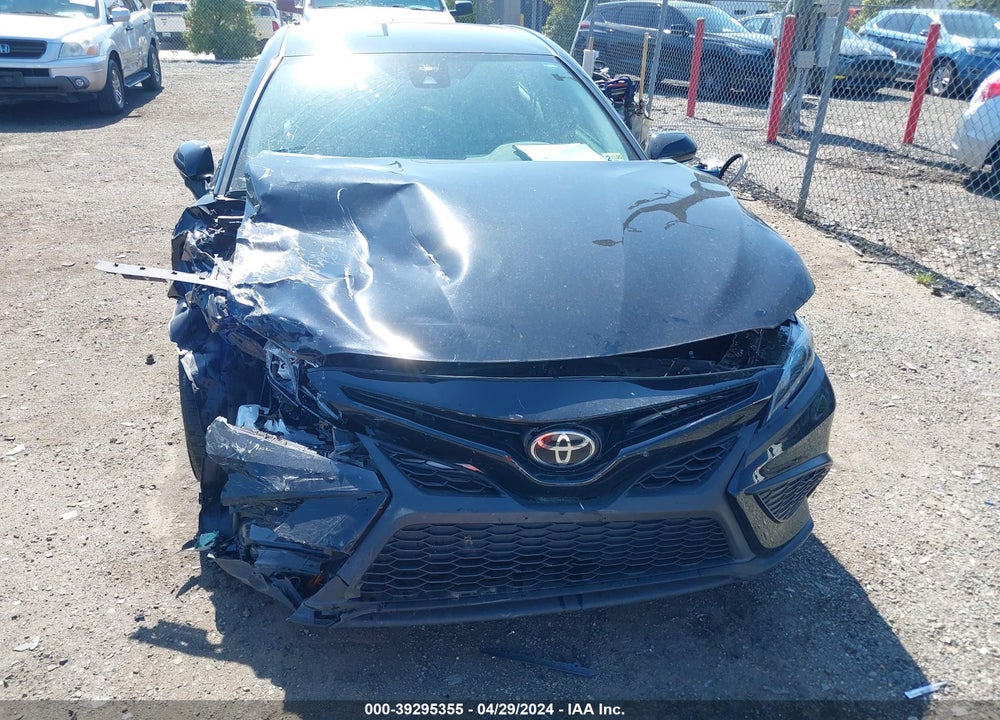 2022 TOYOTA CAMRY SE VIN: 4T1T11AK3NU666703