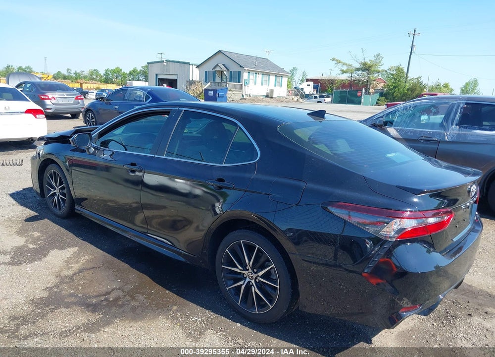 2022 TOYOTA CAMRY SE VIN: 4T1T11AK3NU666703