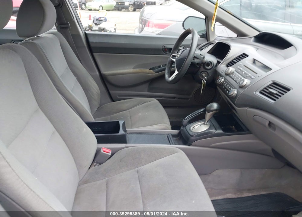 2011 HONDA CIVIC VP VIN: 2HGFA1F31BH528712