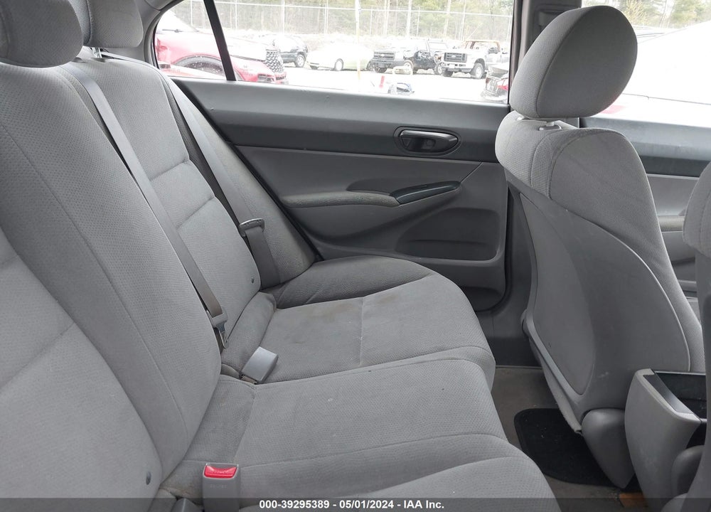 2011 HONDA CIVIC VP VIN: 2HGFA1F31BH528712