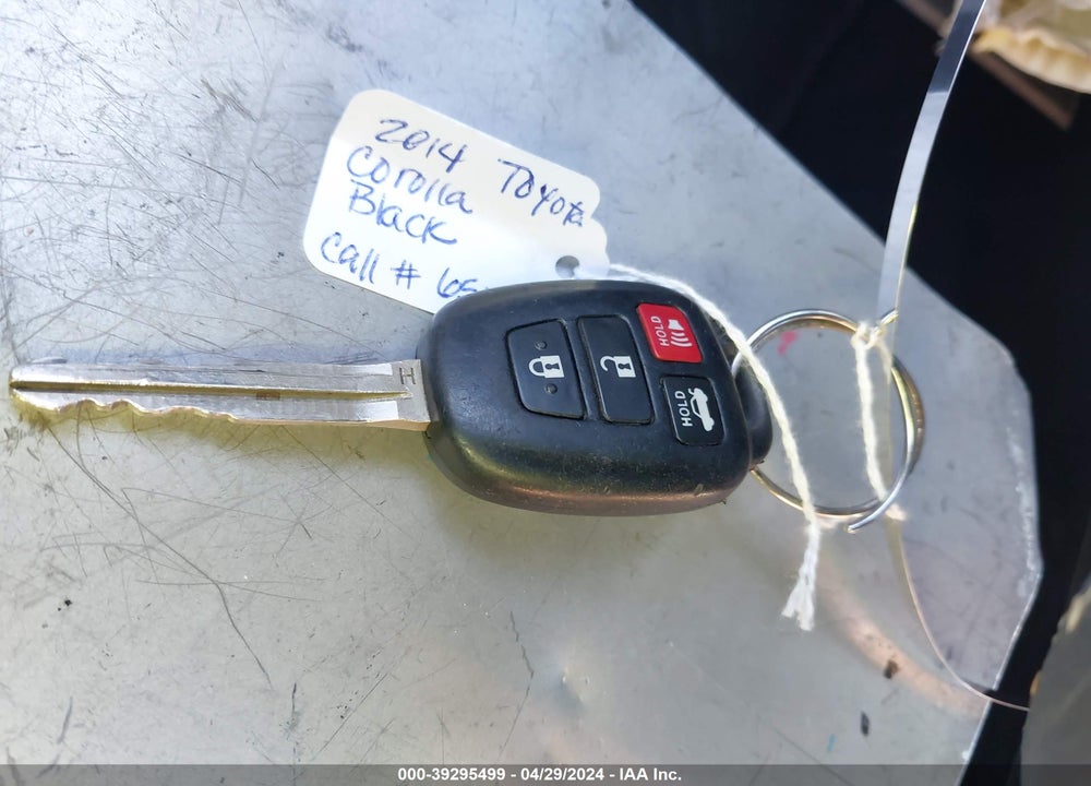 2014 TOYOTA COROLLA LE VIN: 5YFBURHE7EP100305