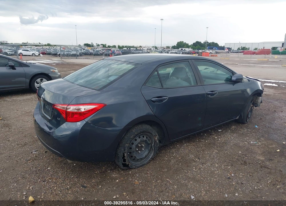 2018 TOYOTA COROLLA VIN: 5YFBURHE3JP792802