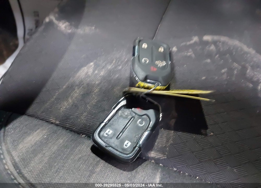 2019 CHEVROLET SILVERADO 1500 LT VIN: 1GCUYDED2KZ194350