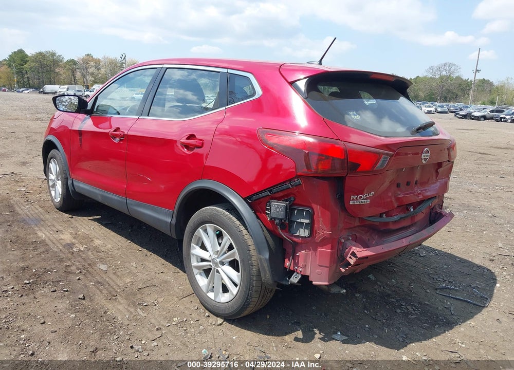 2018 NISSAN ROGUE SPORT S VIN: JN1BJ1CP0JW188461