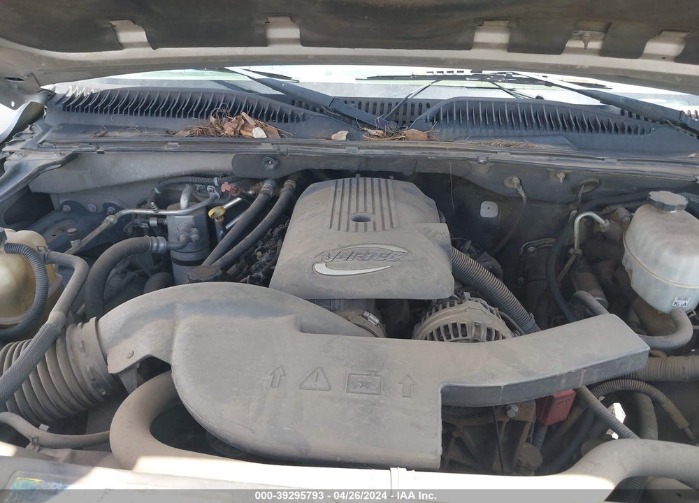 2005 CHEVROLET SUBURBAN 1500 LS VIN: 3GNEC16Z25G253761