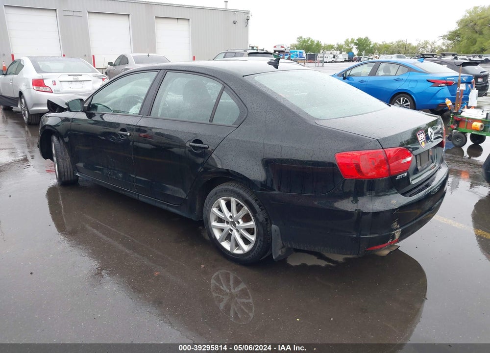 2012 VOLKSWAGEN JETTA 2.5L SE VIN: 3VWDP7AJXCM357777