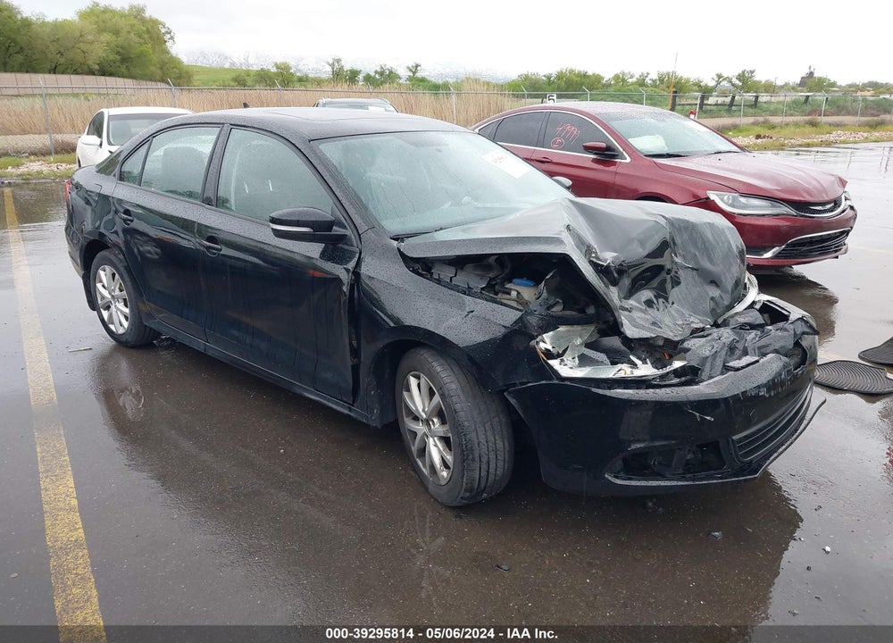 2012 VOLKSWAGEN JETTA 2.5L SE VIN: 3VWDP7AJXCM357777