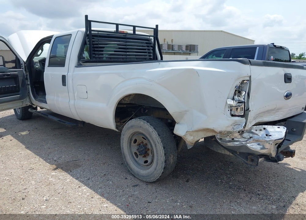 2011 FORD F-250 XLT VIN: 1FT7W2B65BEA68410