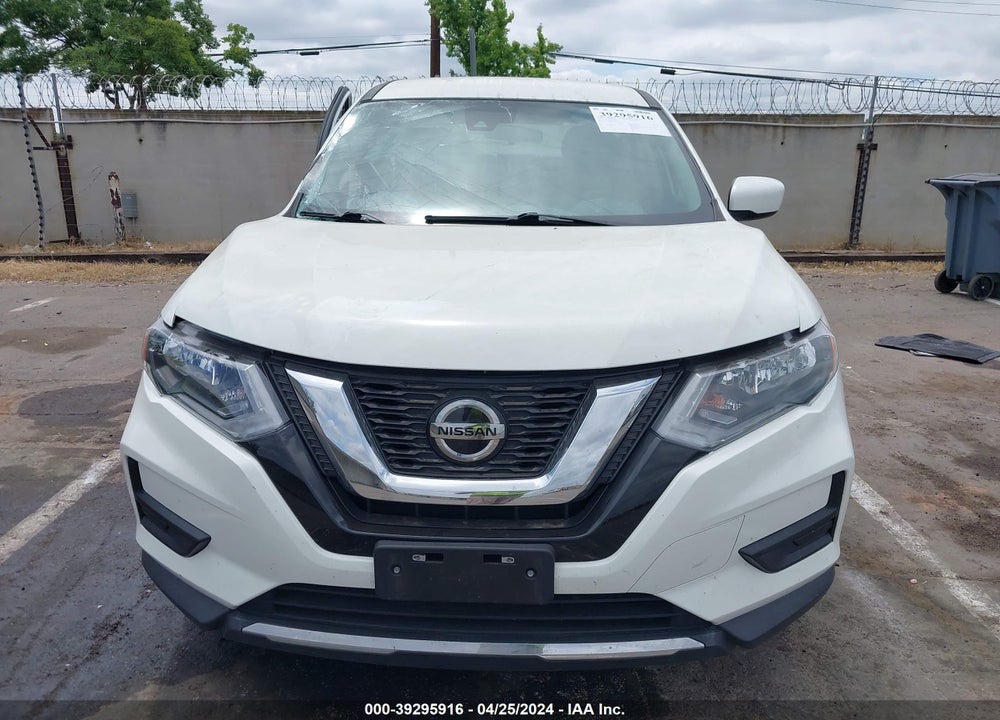 2019 NISSAN ROGUE S VIN: 5N1AT2MT2KC838894
