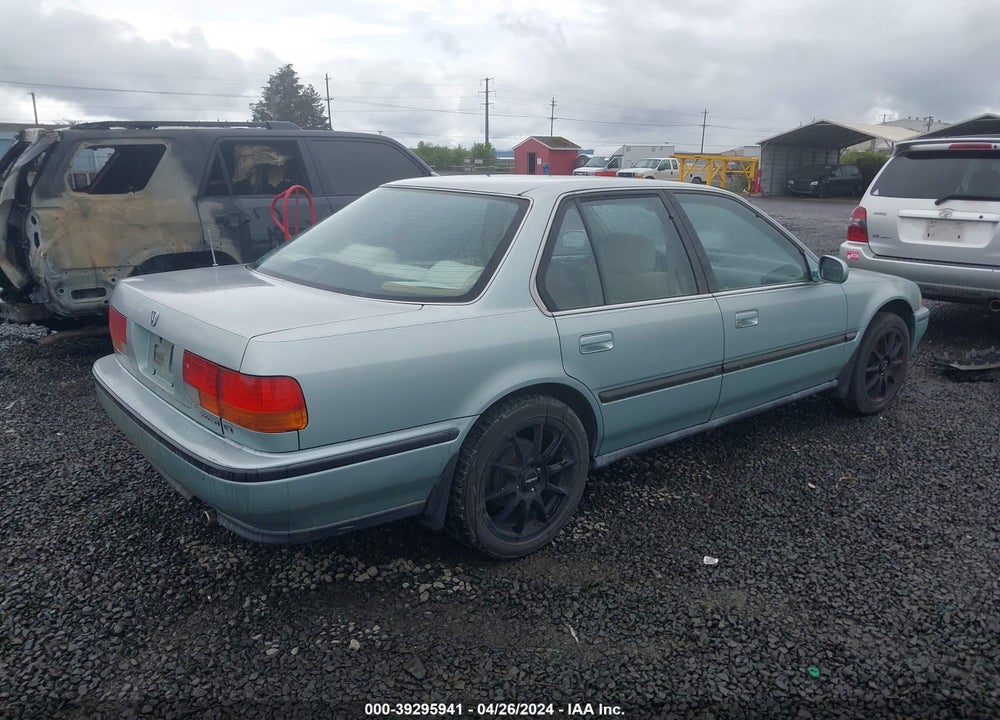 1992 HONDA ACCORD LX/EX VIN: JHMCB7652NC050180