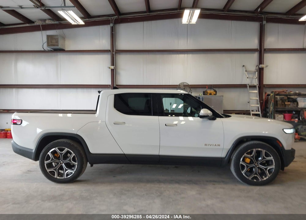 2022 RIVIAN R1T LAUNCH EDITION VIN: 7FCTGAAL4NN001678