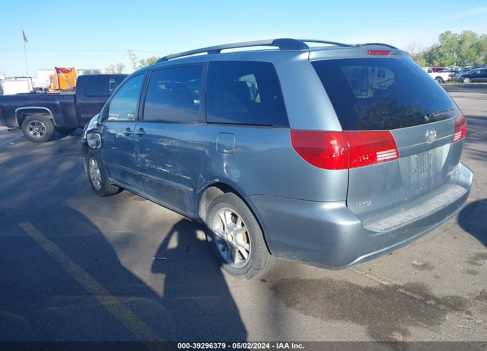 2005 TOYOTA SIENNA LE VIN: 5TDBA23C85S046445