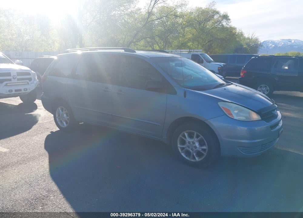 2005 TOYOTA SIENNA LE VIN: 5TDBA23C85S046445