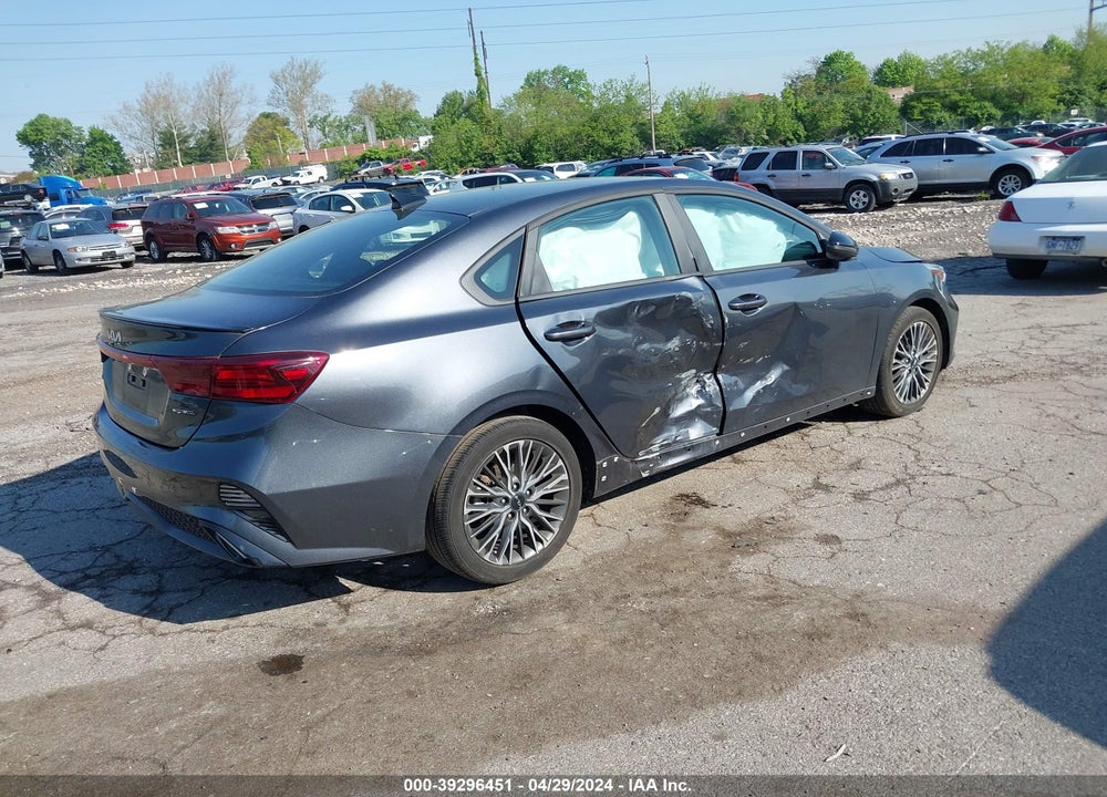 2022 KIA FORTE GT LINE VIN: 3KPF54AD9NE483491