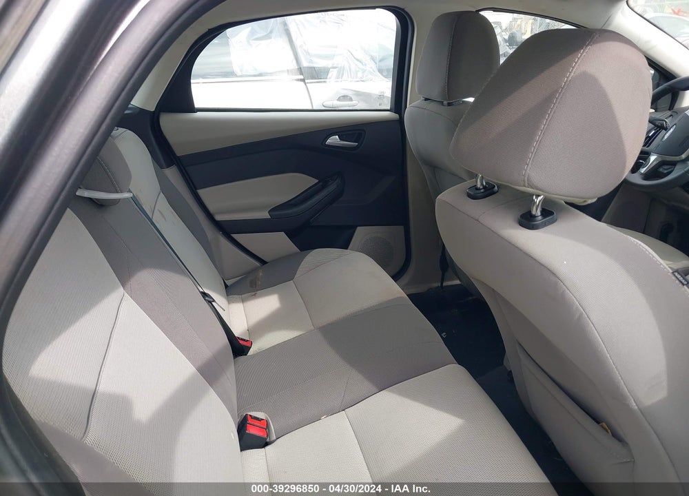2014 FORD FOCUS SE VIN: 1FADP3K25EL409815