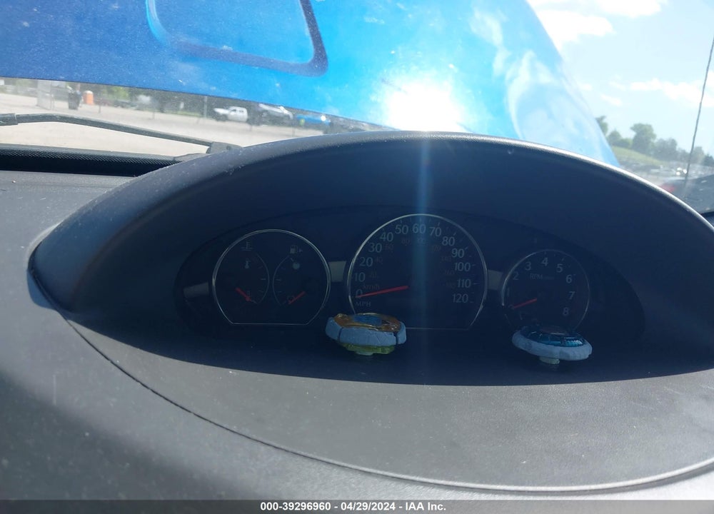 2005 SATURN ION 2 VIN: 1G8AZ52F85Z163565