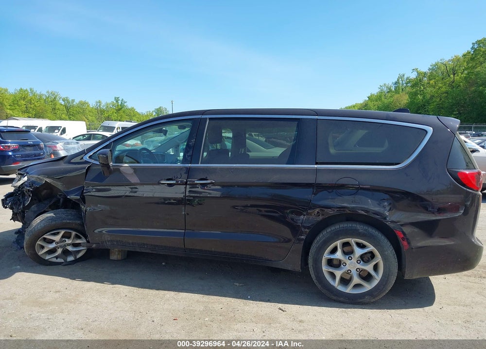 2019 CHRYSLER PACIFICA TOURING PLUS VIN: 2C4RC1FG4KR509560