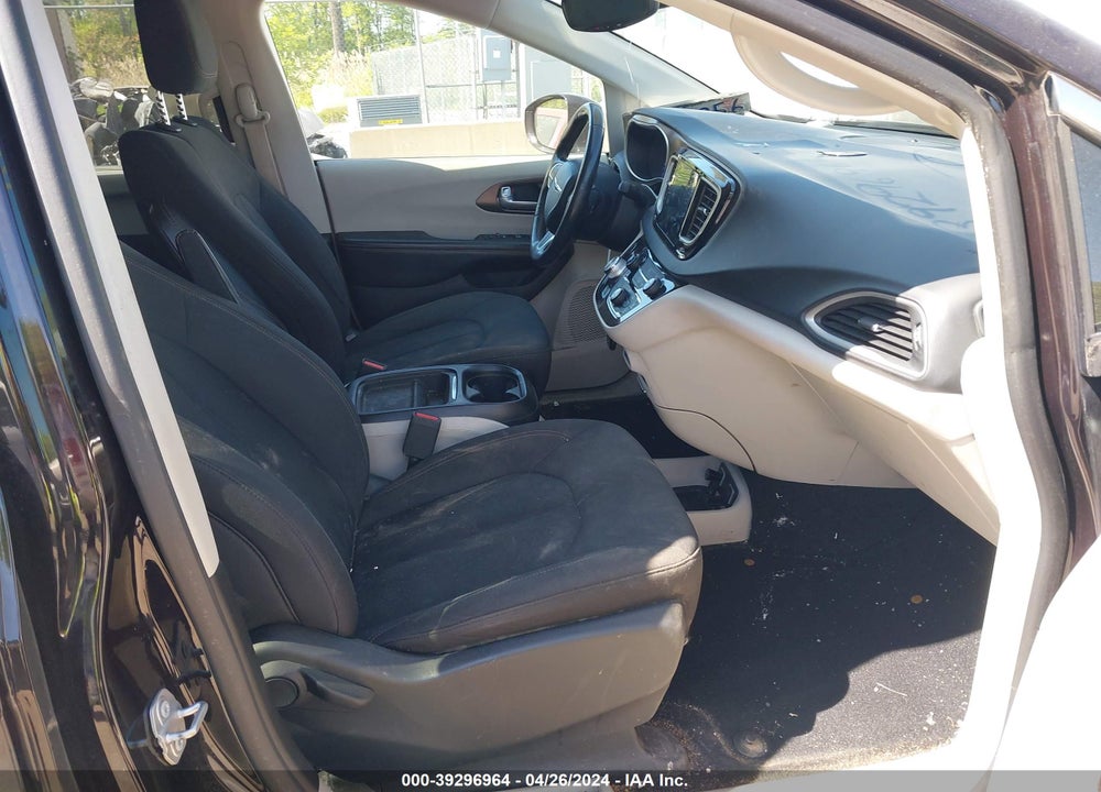 2019 CHRYSLER PACIFICA TOURING PLUS VIN: 2C4RC1FG4KR509560