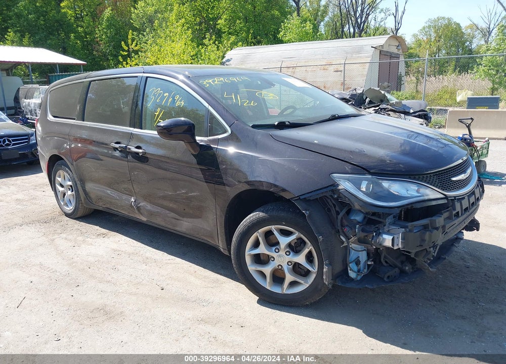 2019 CHRYSLER PACIFICA TOURING PLUS VIN: 2C4RC1FG4KR509560
