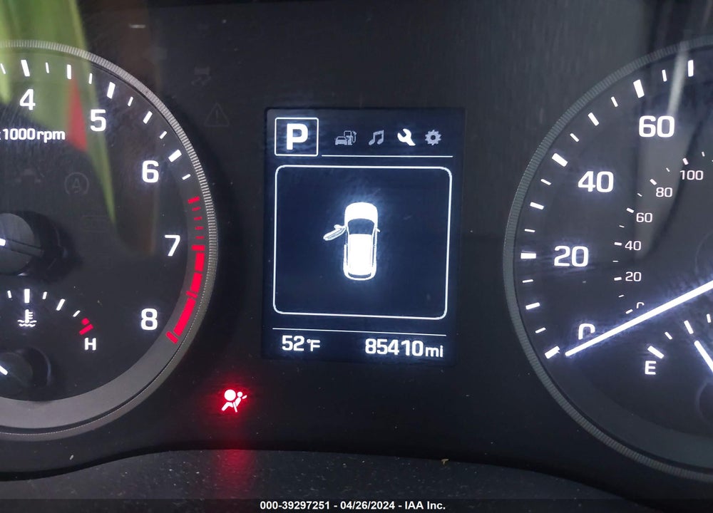 2018 HYUNDAI TUCSON SE VIN: KM8J2CA48JU677949