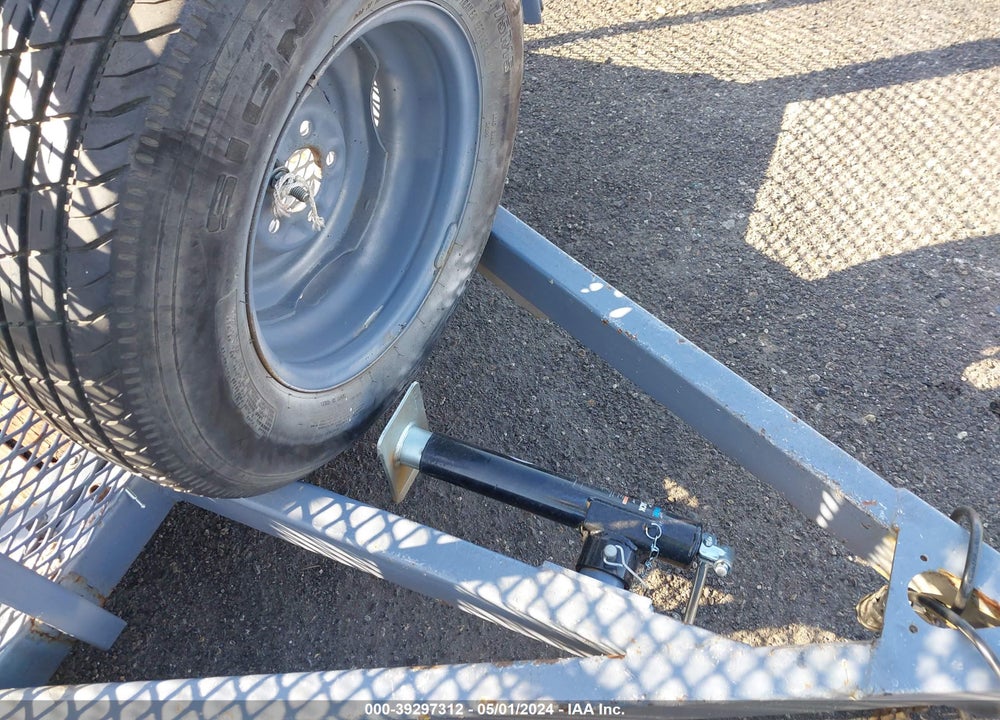 2006 TRAILER UTILITY VIN: CA1009416