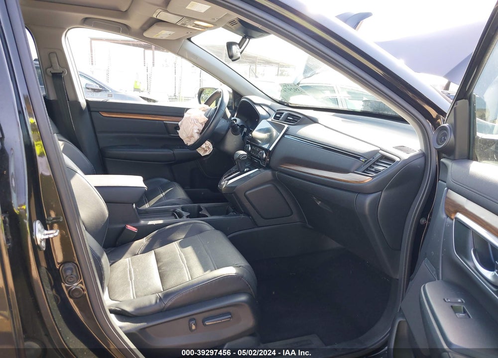 2017 HONDA CR-V TOURING VIN: 2HKRW2H9XHH642244