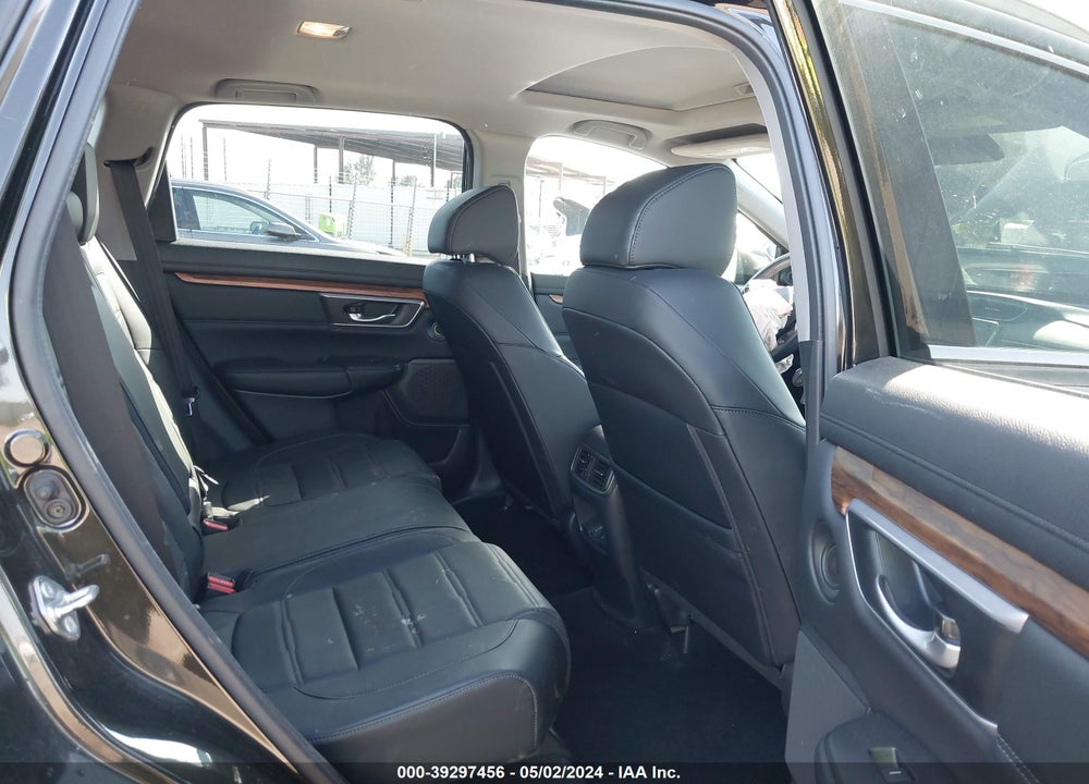 2017 HONDA CR-V TOURING VIN: 2HKRW2H9XHH642244