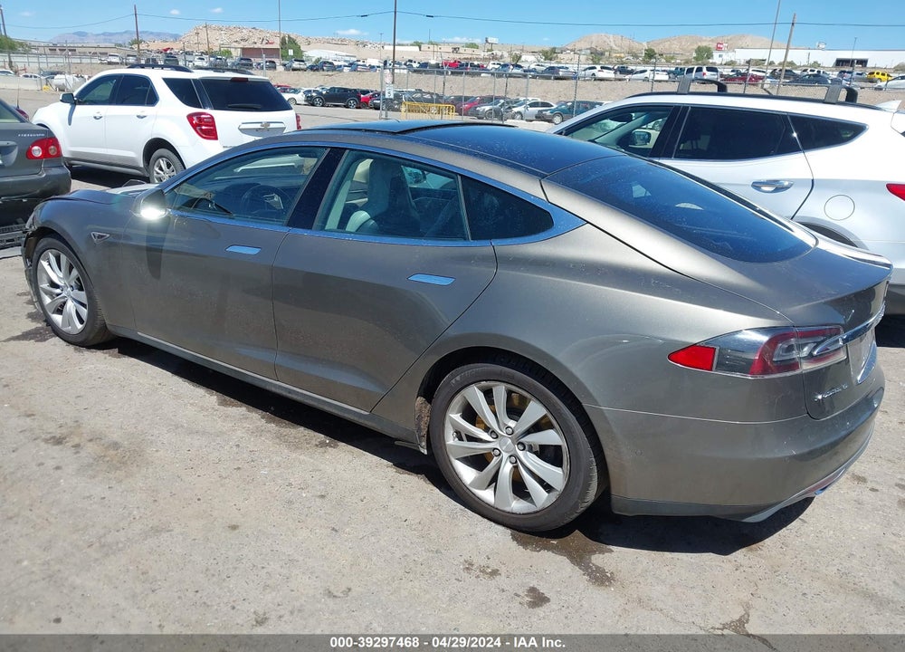 2015 TESLA MODEL S 70D/85D/P85D VIN: 5YJSA1H2XFF094562