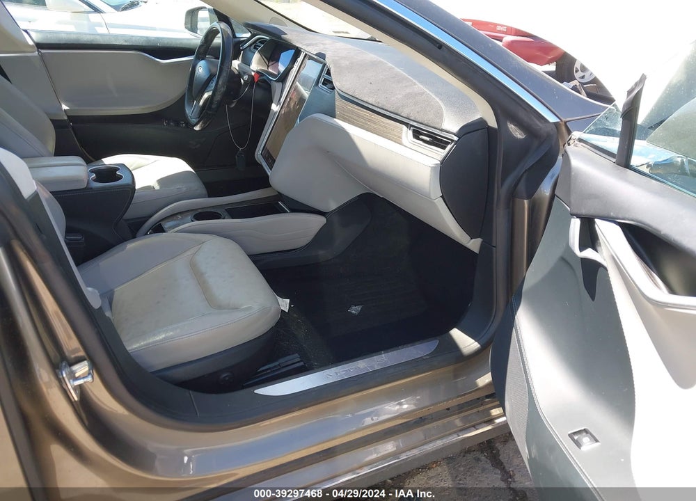 2015 TESLA MODEL S 70D/85D/P85D VIN: 5YJSA1H2XFF094562
